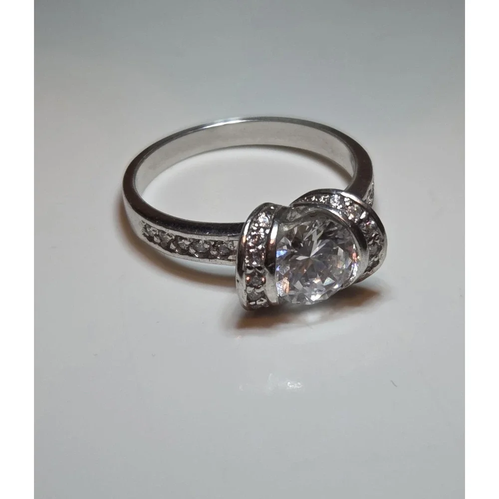 Vintage Ribbon Mount Sterling Silver CZ Ring Size‎ 6